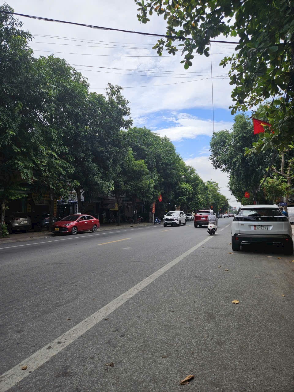 Bán lô đất cực đẹp mặt đường Hà Huy Tập, nay thuộc phường Vinh Phú, Nghệ An