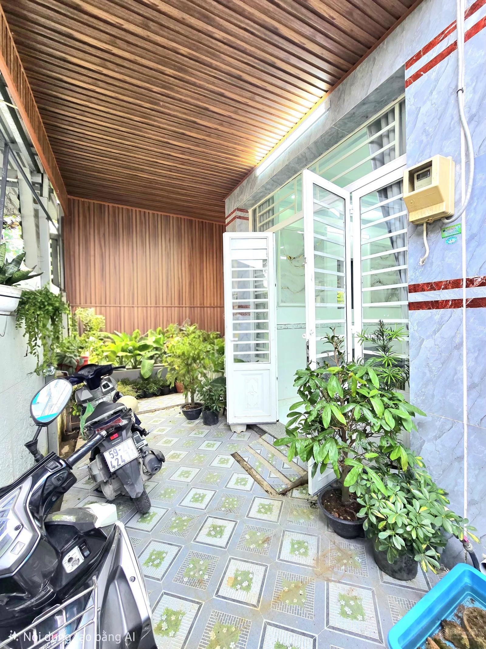 Nhà mới đẹp diện tích bự, gần chợ trường học