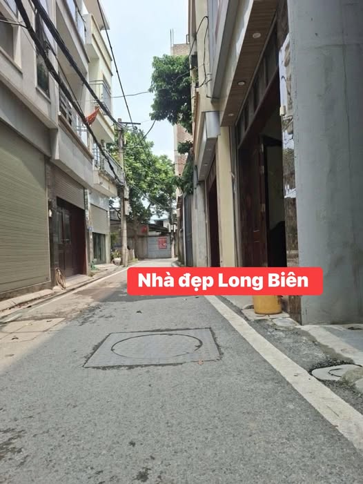 Bán nhà Long Biên, 61m² full nội thất, 4 ngủ, sổ vuông vắn, giá hấp dẫn