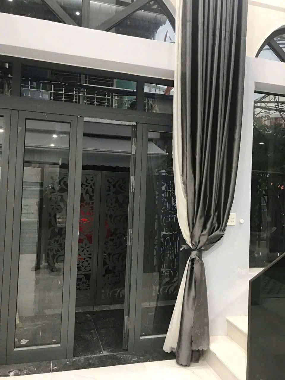 Cho thuê nhà 2 tầng kiệt Lê Độ, Sơn Trà, 45m2, 2 phòng ngủ, giá 6.5 triệu/tháng