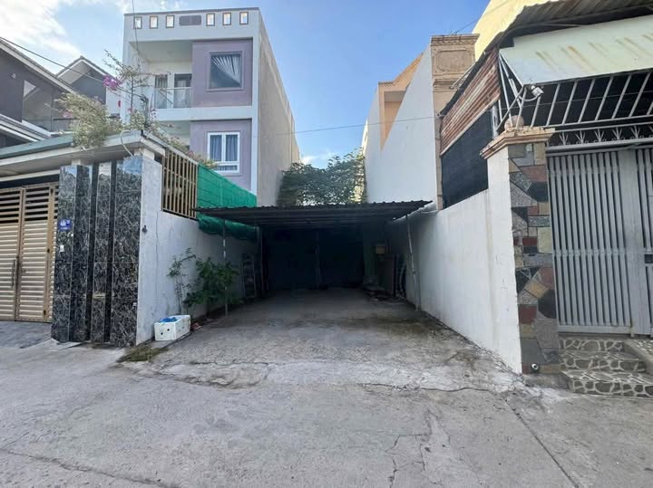 Bán đất sổ riêng hẻm 484 đường 30/4, phường Rạch Dừa, Vũng Tàu, giá 4.5 tỷ