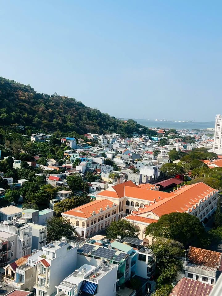 Bán căn hộ chung cư Vũng Tàu Center, 76m2, 2 phòng ngủ, giá 3.39 tỷ