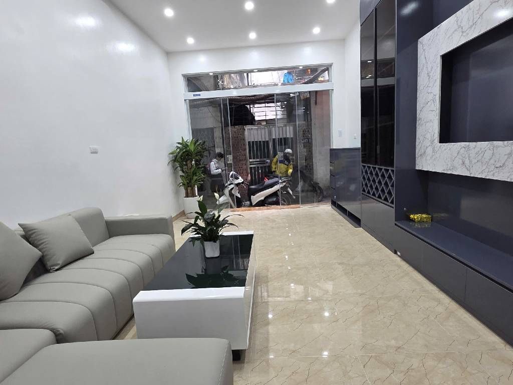 Bán nhà riêng quận Đống Đa, thành phố Hà Nội giá 11 tỷ