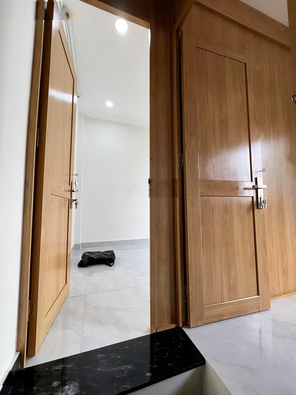 Nhà thật, ko ảo! Nhà ở Nguyễn Ảnh Thủ Quận 12. Gần ngã 3 Đông Quang. Giá 1tỷ038tr còn bớt