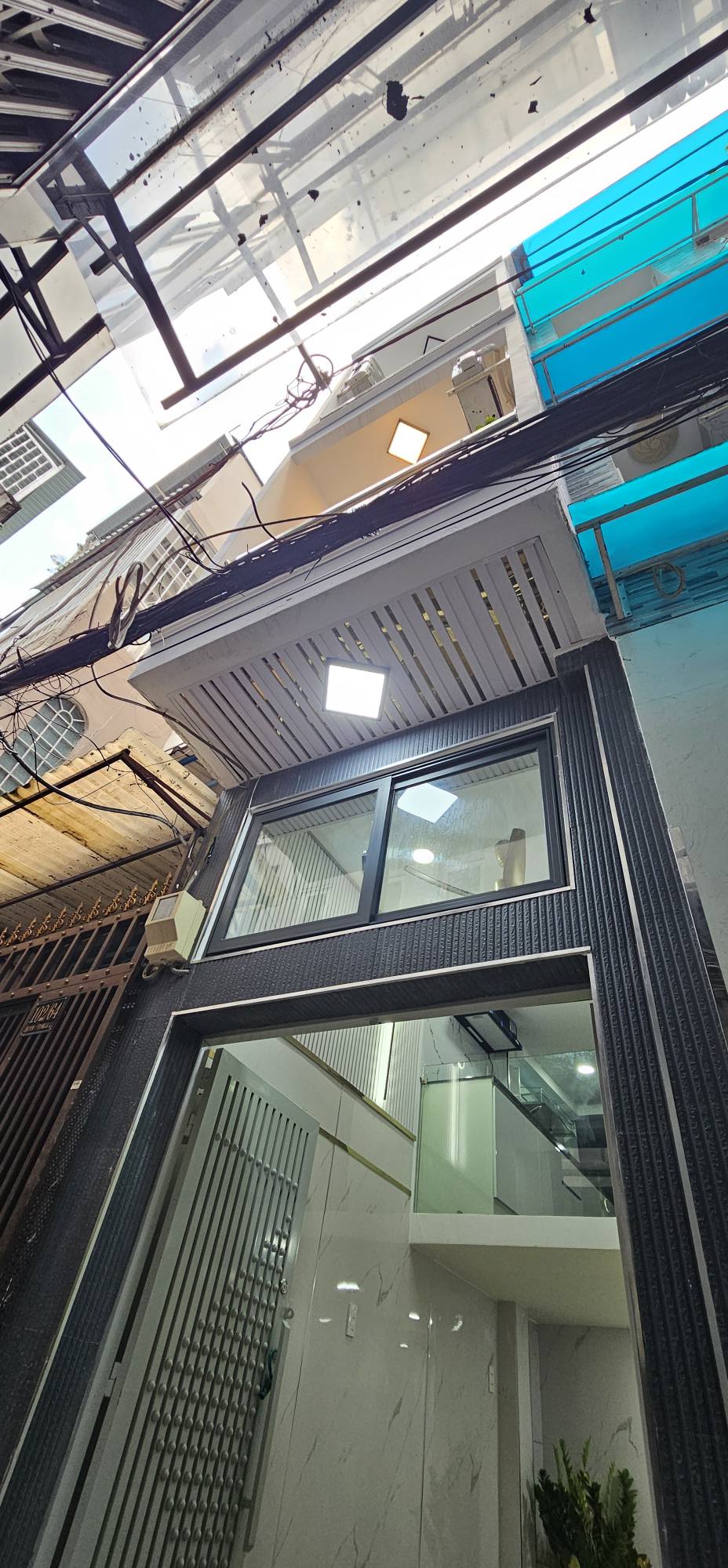 Homestay 6 tầng mới tinh, 17m² hoàn công 73m² tại Bùi Viện, Quận 1, sổ hồng riêng, giá 4,4 tỷ