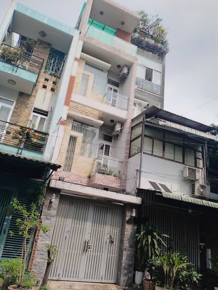 Bán matxa-spa quận Tân Phú, thành phố Hồ Chí Minh giá 9 tỷ