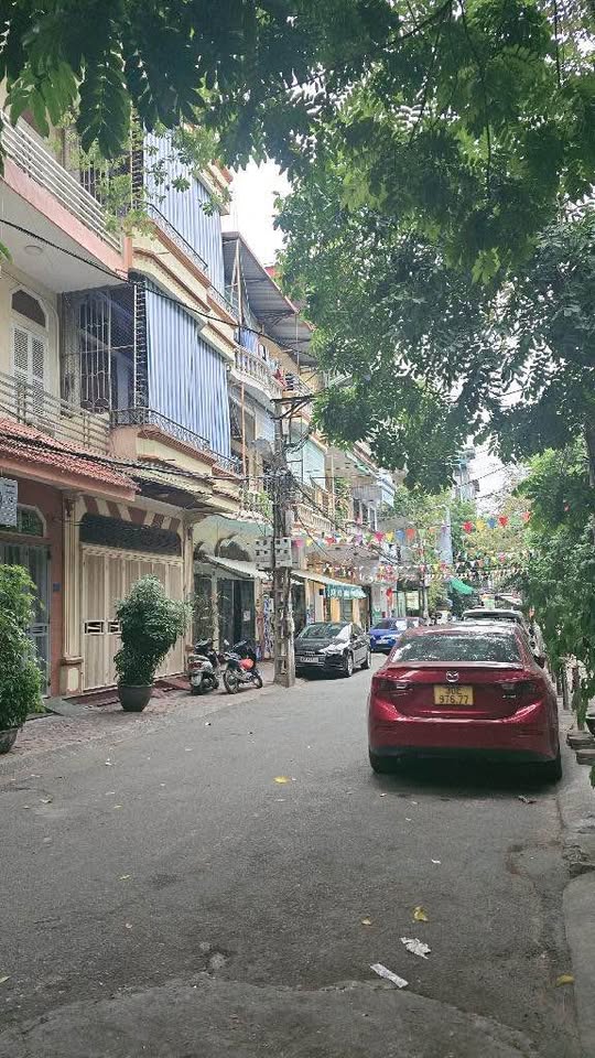 Bán nhà riêng quận Cầu Giấy, thành phố Hà Nội giá 10 tỷ