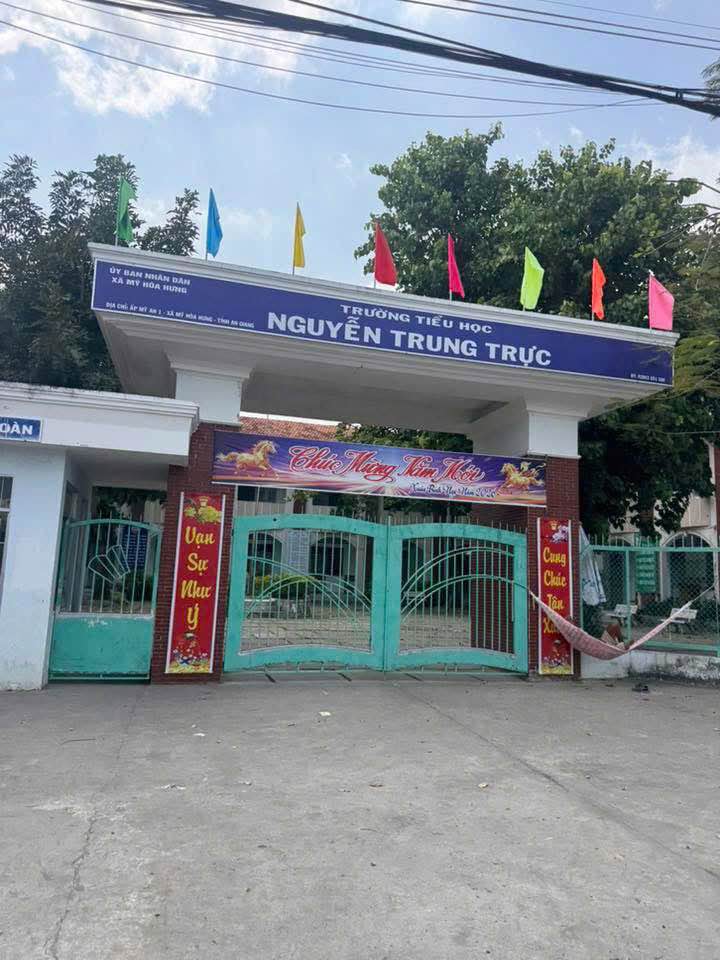 Bán nhà riêng thành phố Long Xuyên, tỉnh An Giang giá 550 triệu