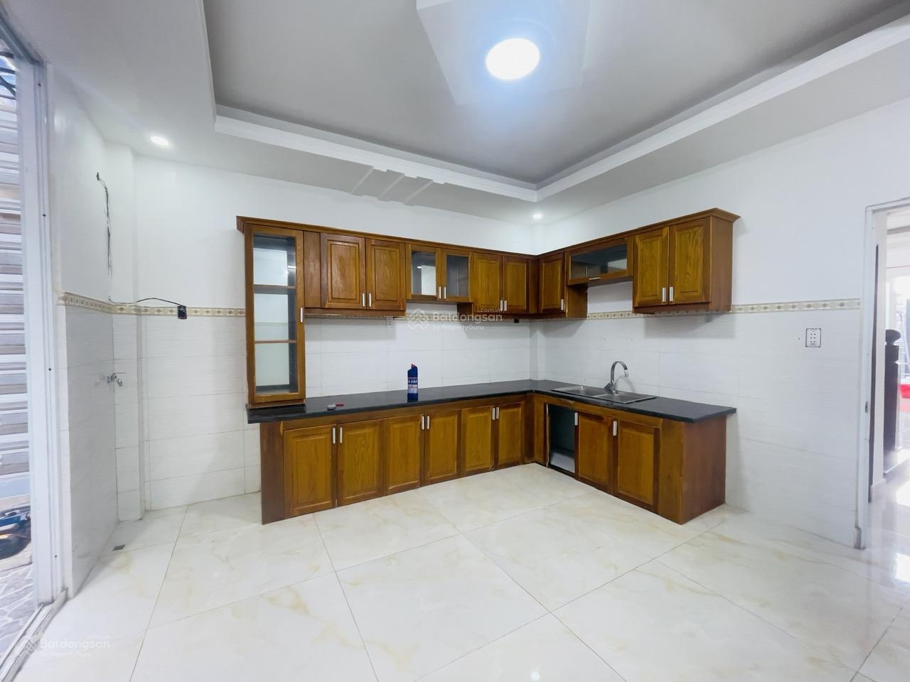 Nhà Phố 4 Lầu Tại Kdc Nam Long Phú Thuận