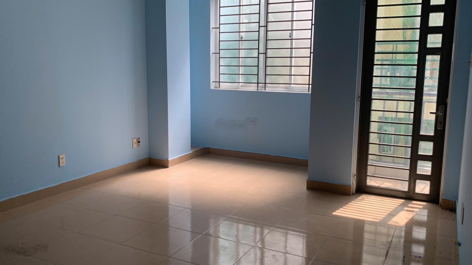 Cho thuê hợp đồng dài hạn nhà nguyên căn tại Cư Xá Ngân Hàng.