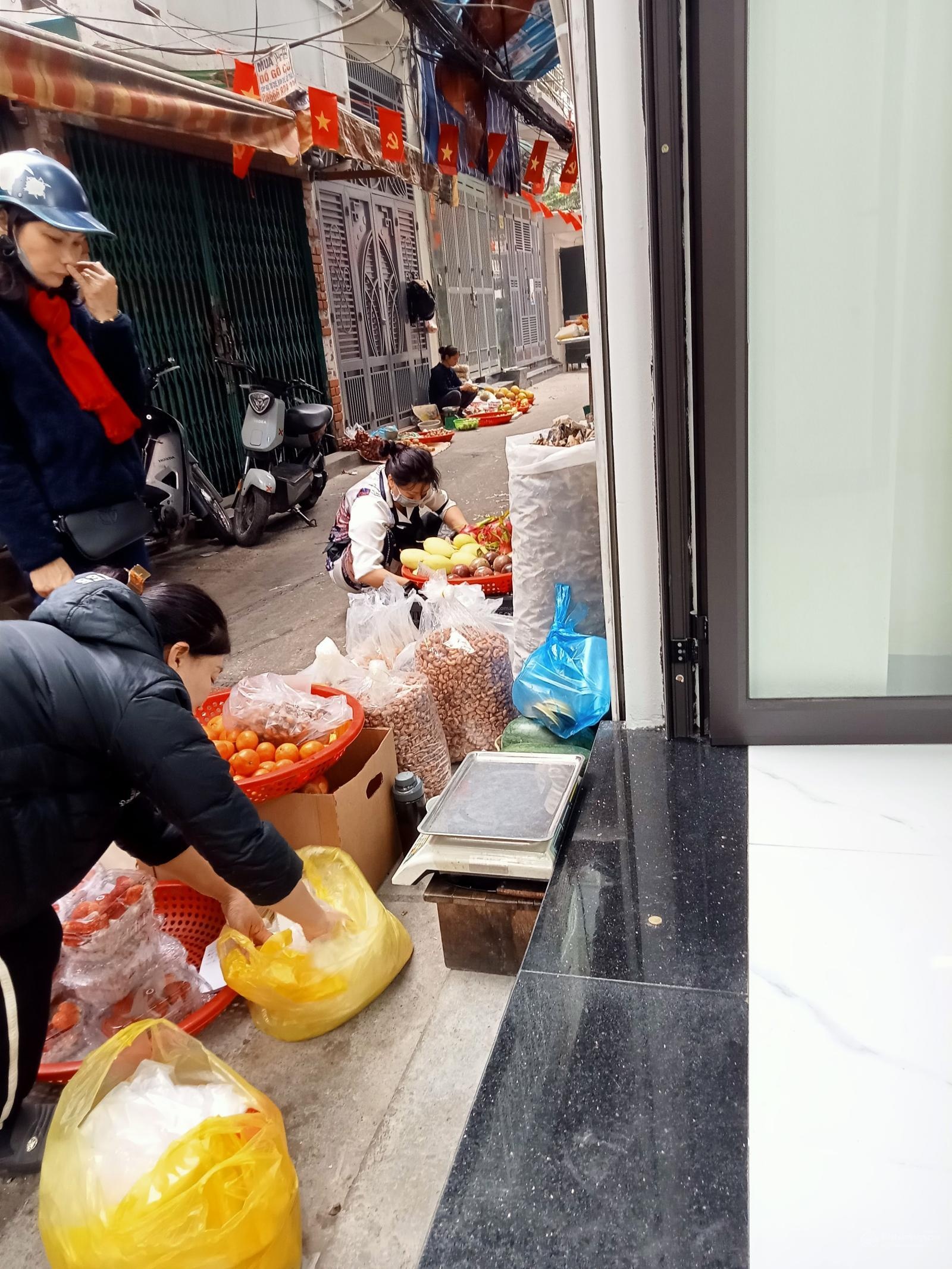 Bán NR tại Nguyễn An Ninh, 233 triệu, 24m2, 3PN, 4WC, 5 tầng