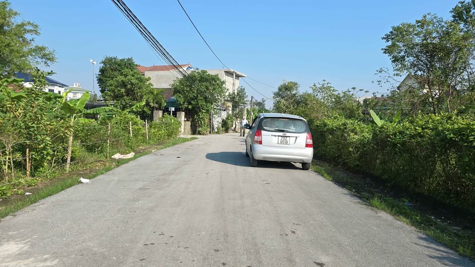 Bán đất 178,5m2 tại Thạch Bình, gần quốc lộ 1A, đường 8m