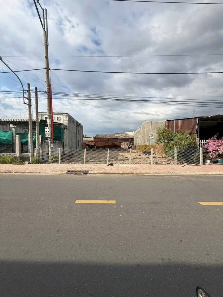 Bán đất thành phố Tây Ninh, tỉnh Tây Ninh giá 2,4 tỷ