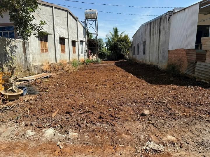 Bán đất thành phố Buôn Ma Thuột, tỉnh Đắk Lắk giá 950 triệu