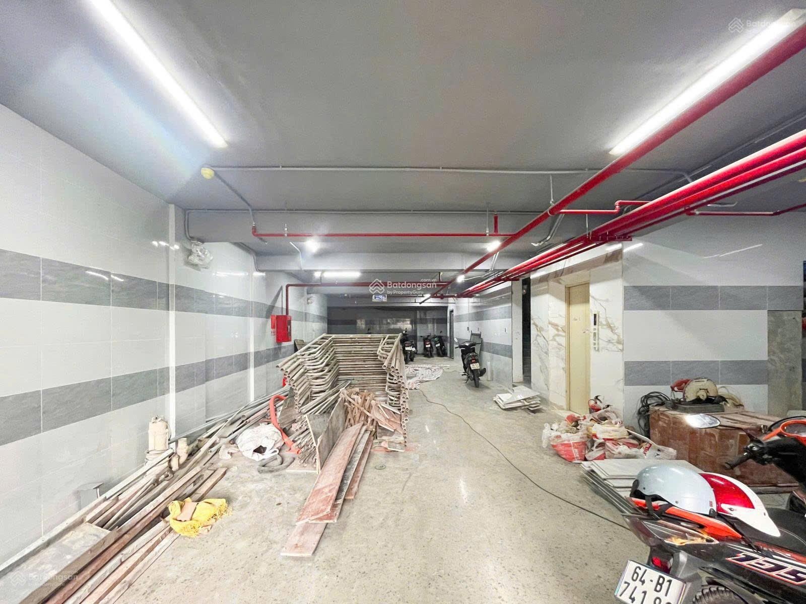 Tòa nhà mới đẹp - mặt tiền Nguyễn Thị Thập Phường Tân Quy Quận 7 (SD 1.670m2)