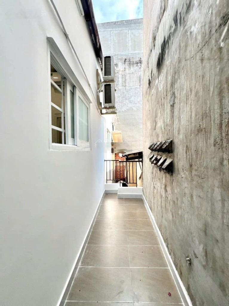 Nhà mới, full nội thất, 1/ sẹc, sổ đẹp - cô giang - 19m2, 2tầng - 3.55tỷ