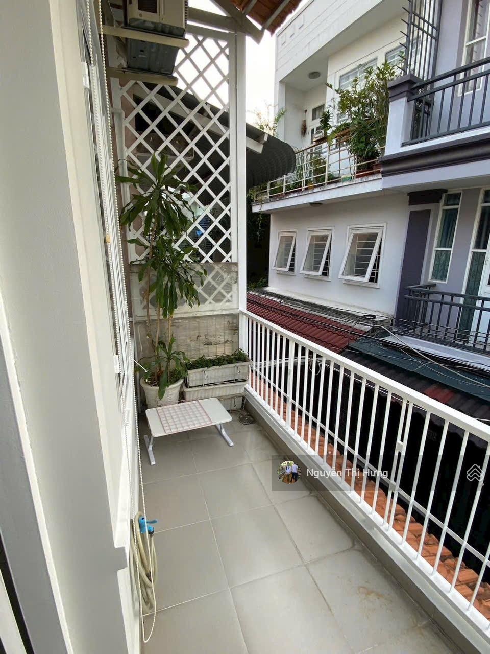 Cho thuê nhà nguyên căn hẻm phạm hữu lầu q7-4x9m,1l,1pn rộng+ đầy đủ nội thất-giá chỉ : 8.5 triệu.