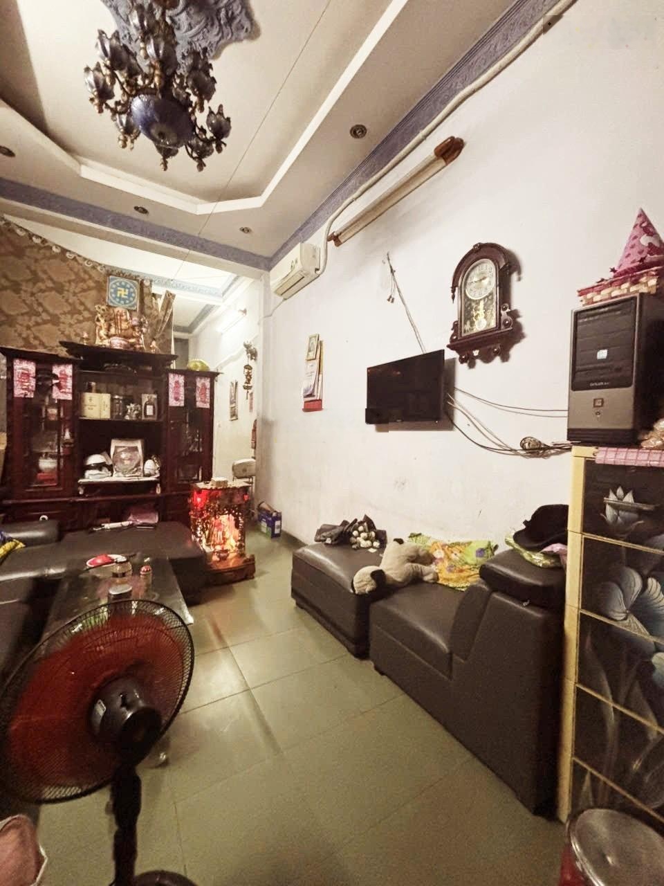 Hxh 1/ chính lâu đời - bán chia tài sản - 4 tầng btct - 4 pn - chỉ 4.6 tỷ. (tl)