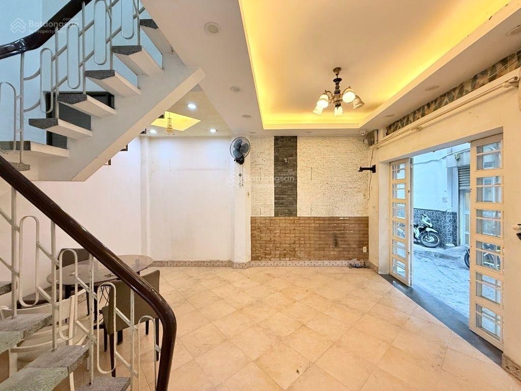 Chính chủ gả nhà - đi định cư - ng.thị minh khai - 9.9t