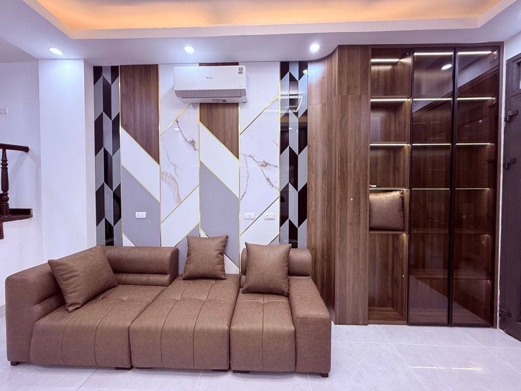 Bán nhà riêng quận Tây Hồ, thành phố Hà Nội giá 8,3 tỷ