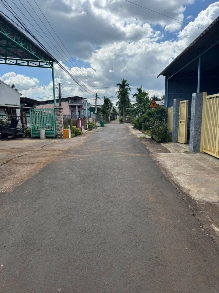 Bán nhà riêng huyện Krông Búk, tỉnh Đắk Lắk giá 2,2 tỷ