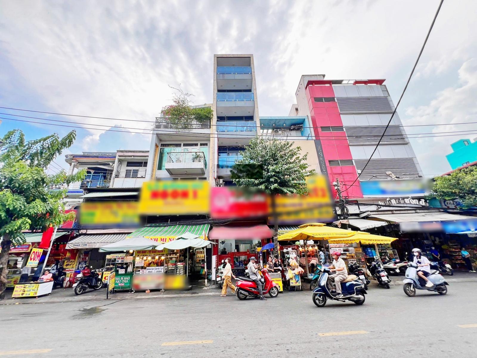 Tòa nhà 5 tầng chuẩn văn phòng mặt tiền chợ Tân Mỹ Quận 7