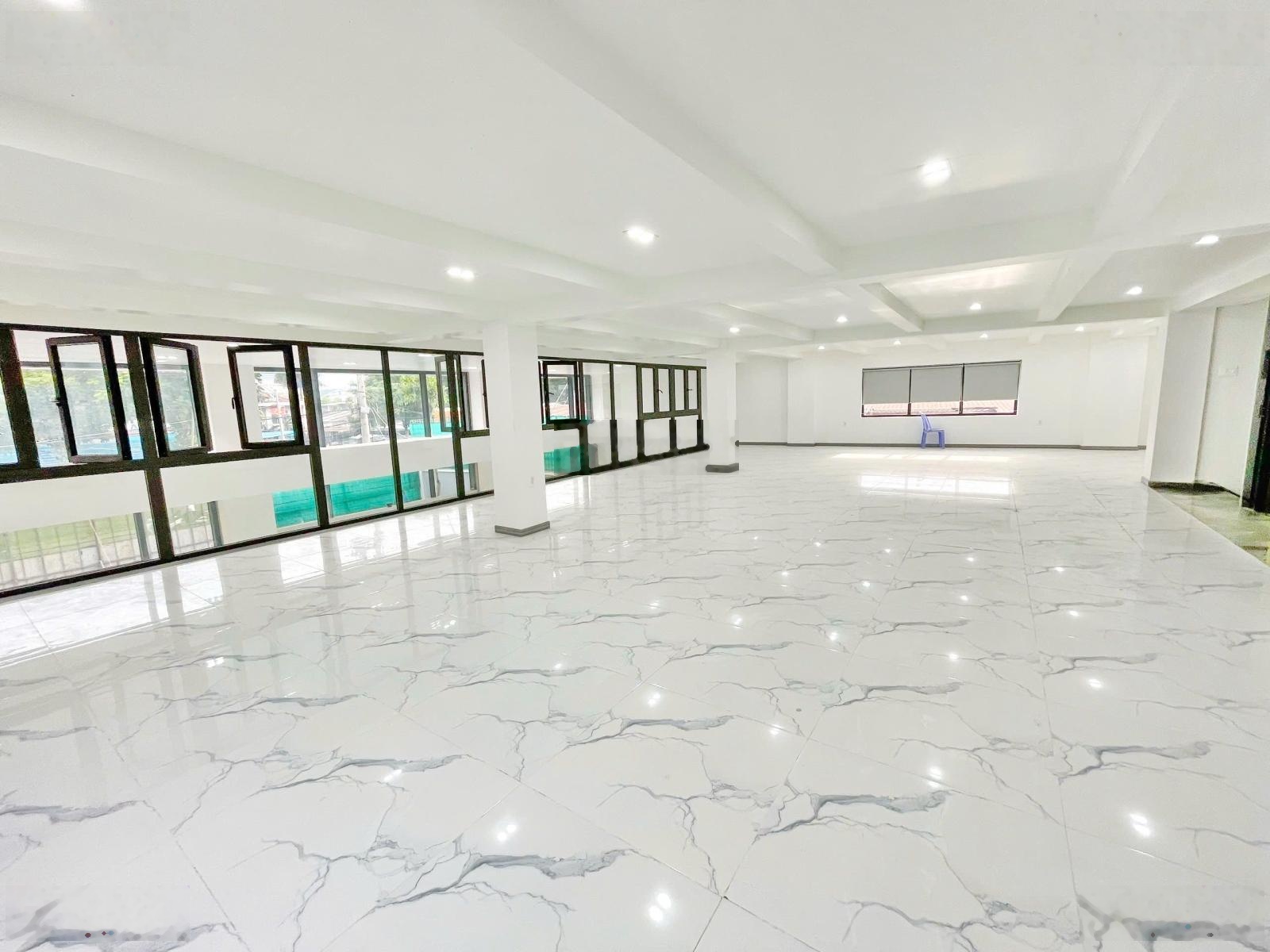 Siêu mặt bằng ngang 30m x 50m MT Huỳnh Tấn Phát đoạn gần KCX Tân Thuận