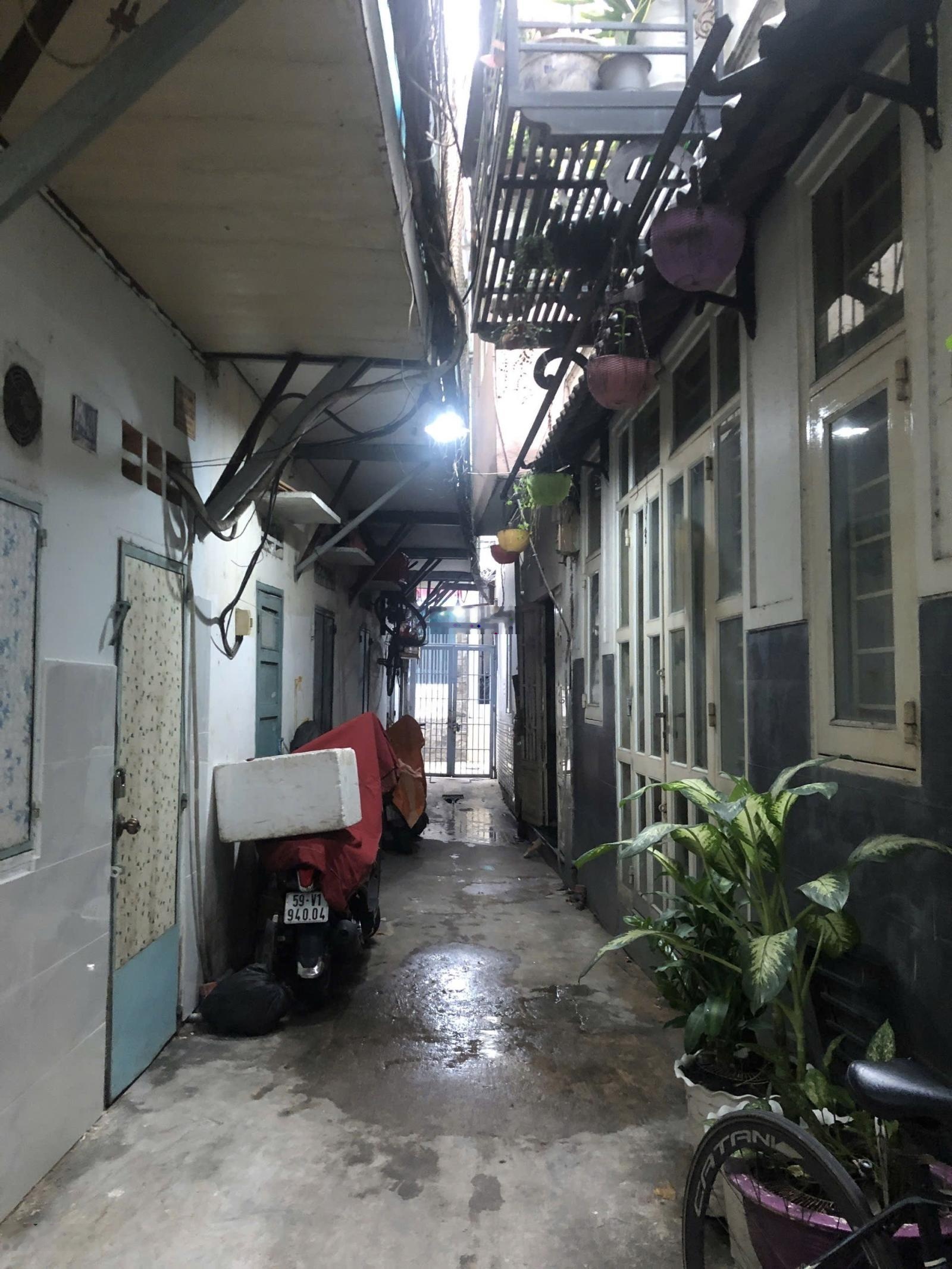 Chính chủ bán nhà sổ hồng riêng hẻm Đinh Bộ Lĩnh, P26, Quận Bình Thạnh, TPHCM 0986199033