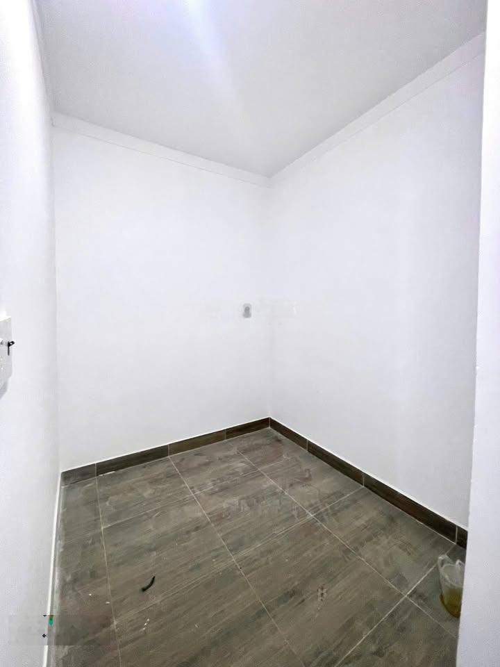 Nhà Quận 12 1/ Nguyễn Thị Kiểu Ngay Siêu Thị Metro hẻm thông ô tô tới nhà 5x5,5m 2PN giá 1 tỷ 295