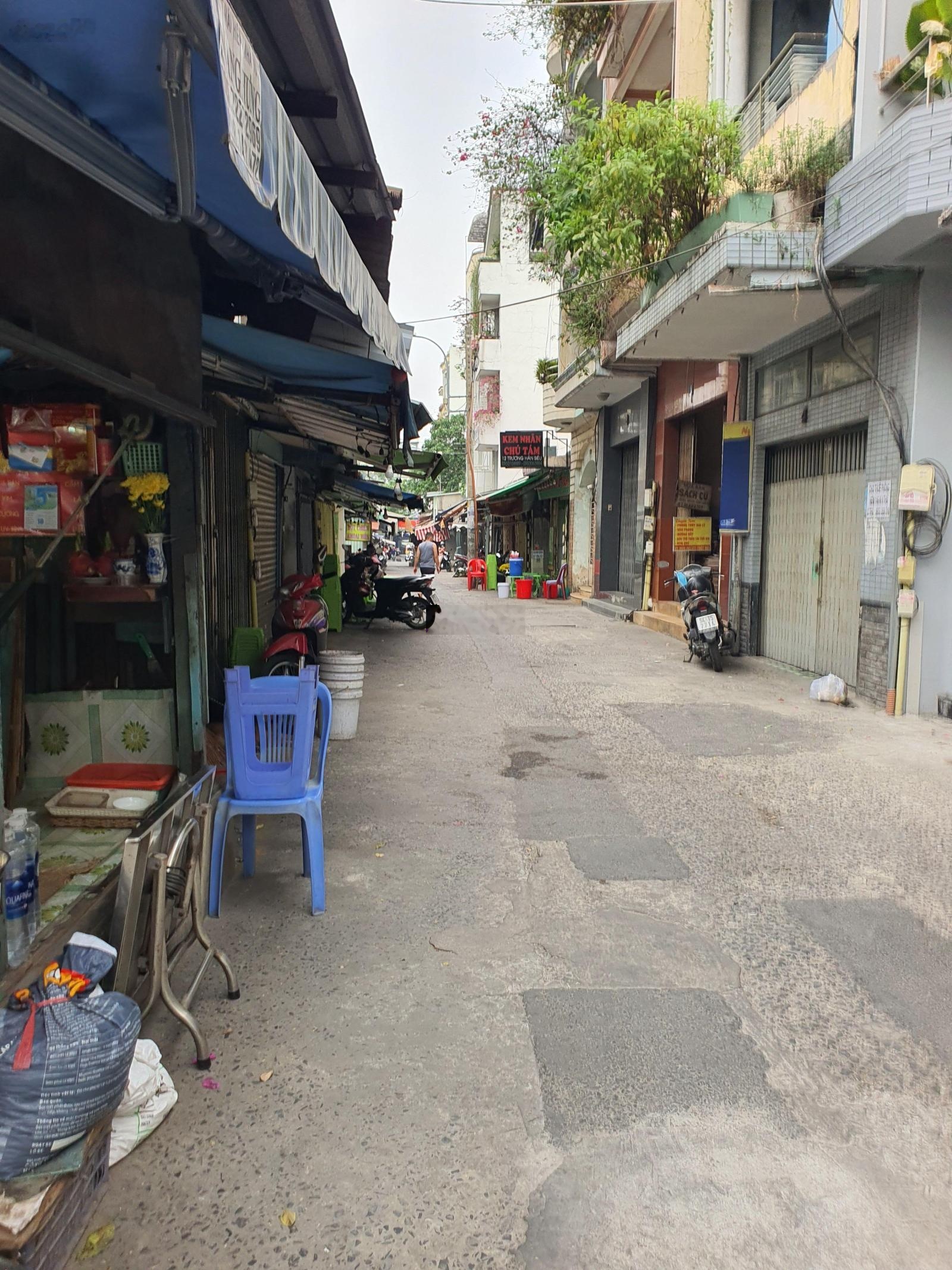 Trương Hán Siêu, 9,5 tỷ, 43m2, 4 tầng, 3PN, 3WC, Quận 1, HCM nhà mới vô ở ngay.