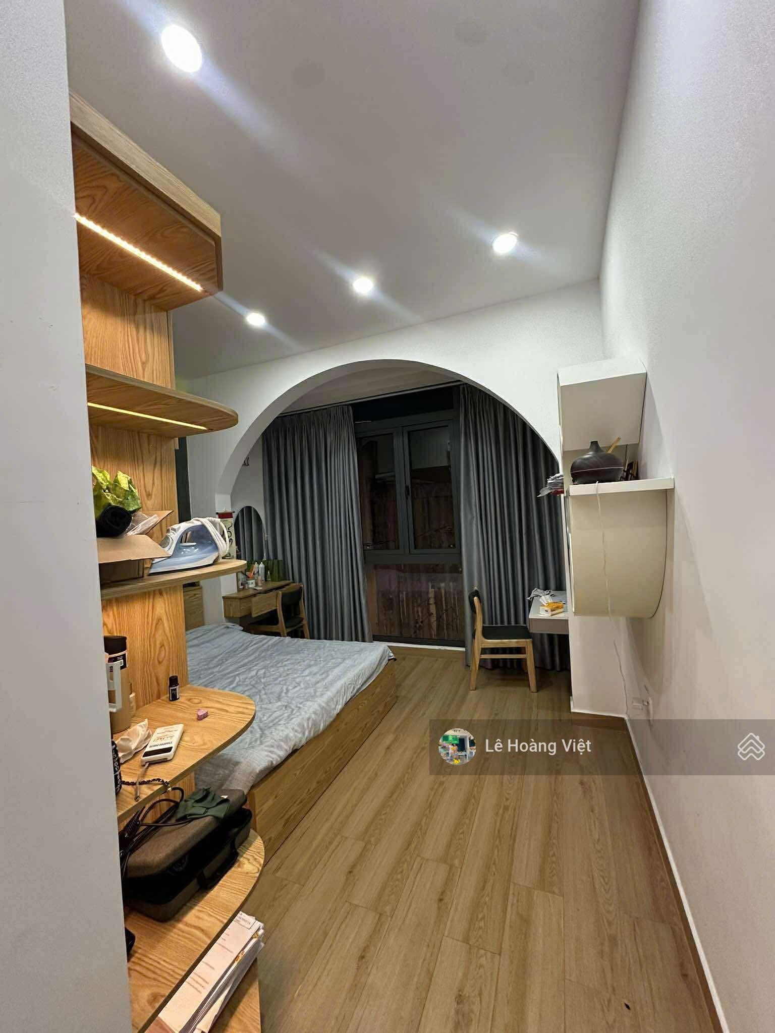 Nhà còn mới tốt - Chủ cần bán về Bắc - Chỉ hơn 4 tỷ xíu - Gần ngã 5 Quang trung