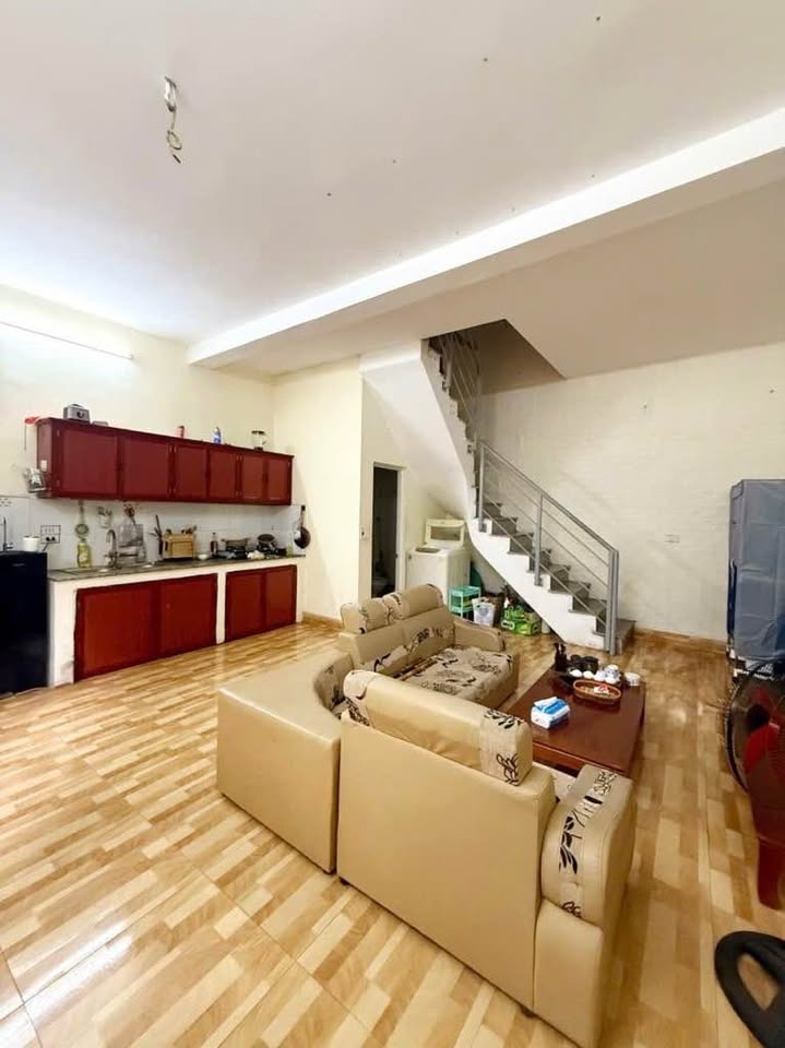 Bán nhà riêng quận Hoàn Kiếm, thành phố Hà Nội giá 1 tỷ