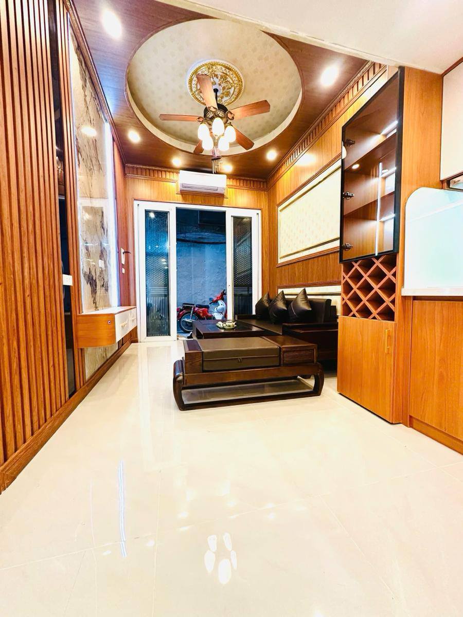 Bán nhà riêng quận Hoàn Kiếm, thành phố Hà Nội giá 4,85 tỷ