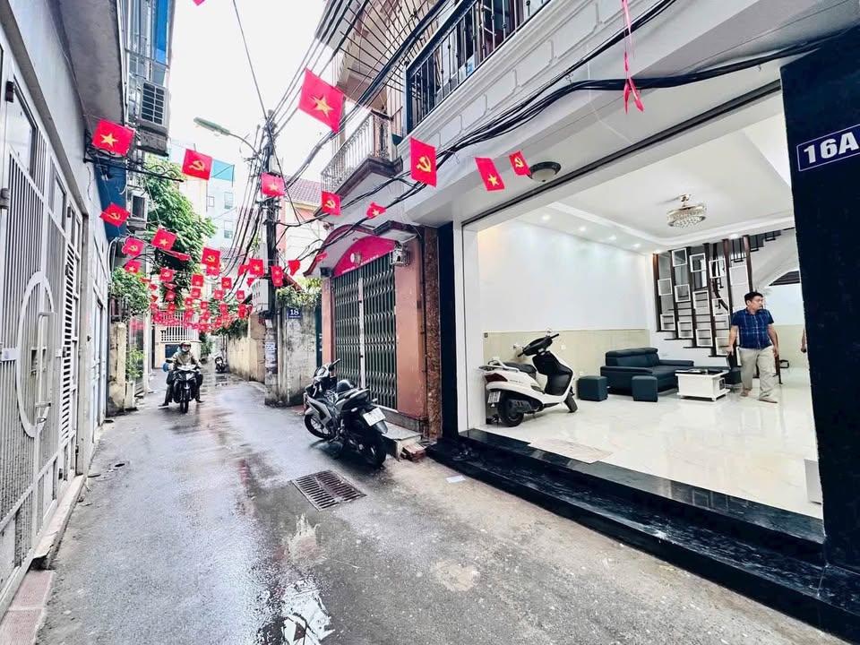 Bán nhà riêng quận Nam Từ Liêm, thành phố Hà Nội giá 13,8 tỷ