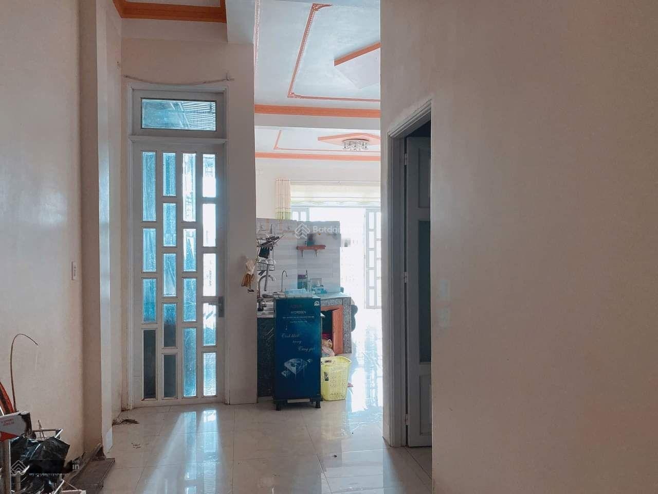 Bán nhà riêng tại xã Xuân Thới Sơn, 60m2, 2PN. Chính chủ bán 625tr bao hết phí