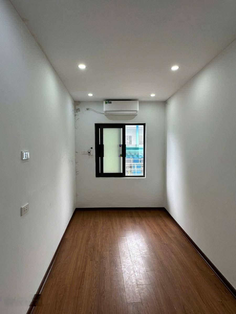 Trương định hoàng mai 5 tầng 3pn mặt ngõ thông kinh doanh đỉnh ngay bách kinh xây giá chỉ 4.9 tỷ