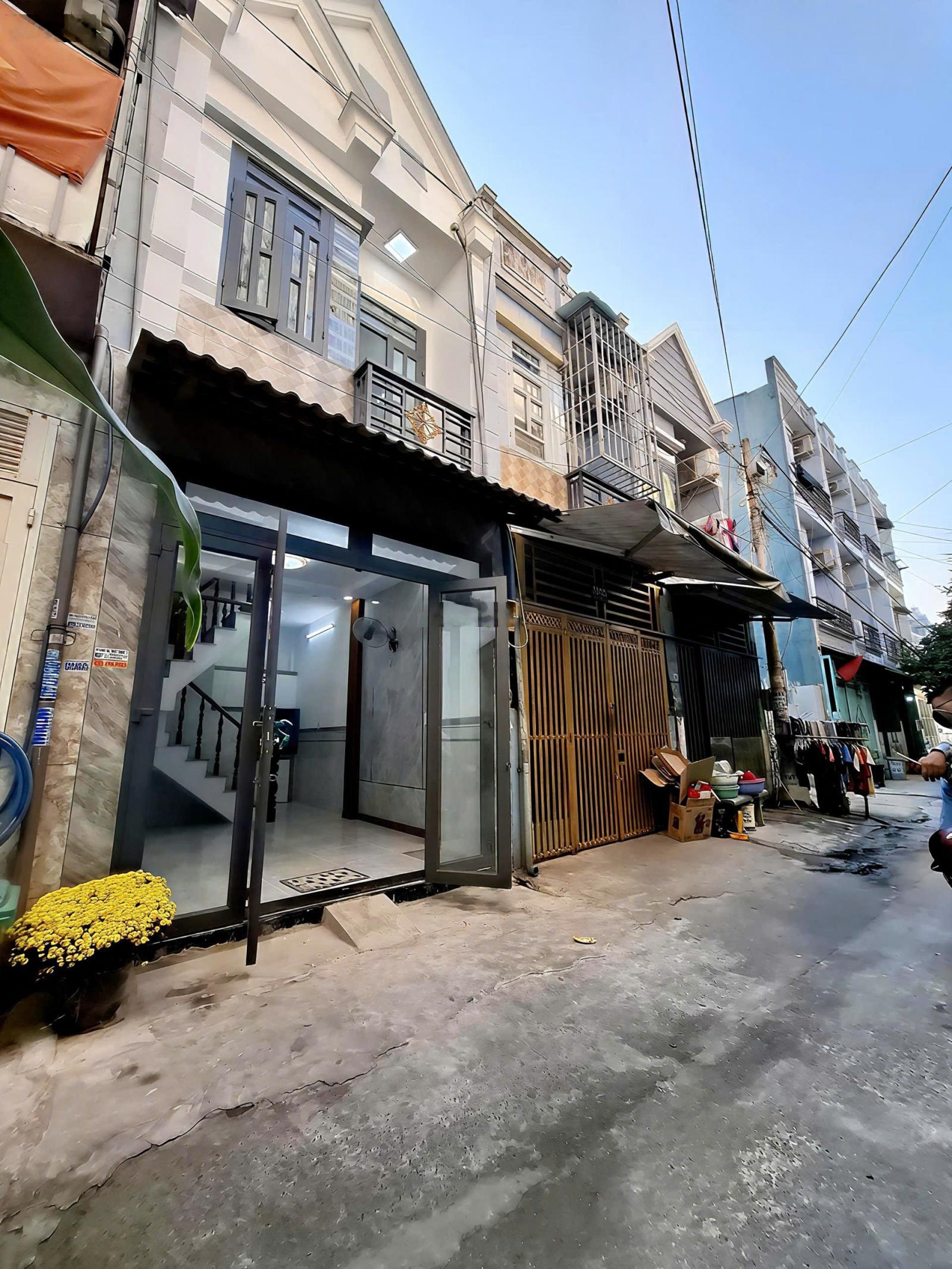 Nhà hẻm oto ở 1/ Tân Chánh Hiệp 16 (DT:3,5x7m) gần Bệnh viện Quận 12. Giá 1tỷ568tr còn thương lượng