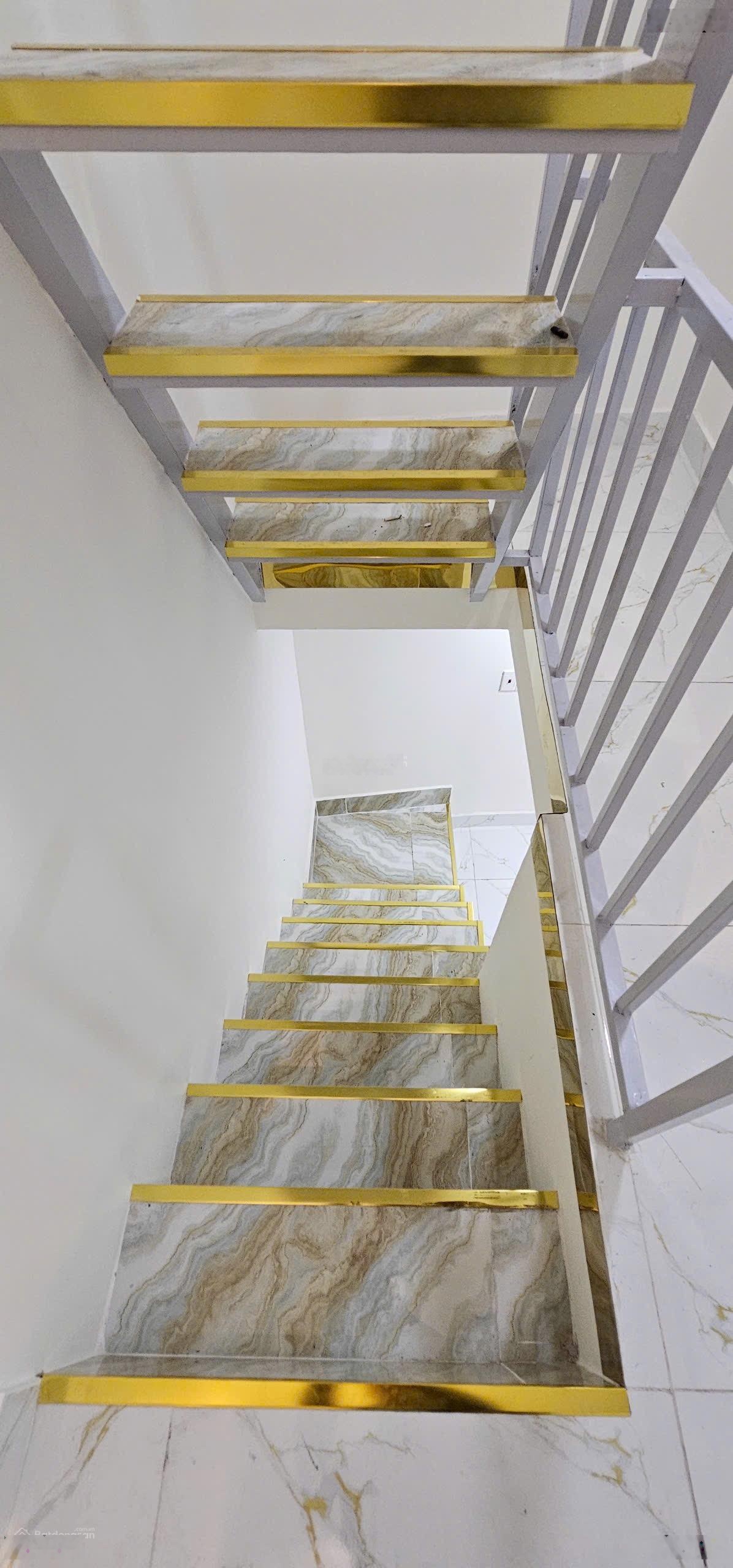 Nhà mới trung tâm Quận 6 ngay Hồng Bàng tiện di chuyển full tiện ích