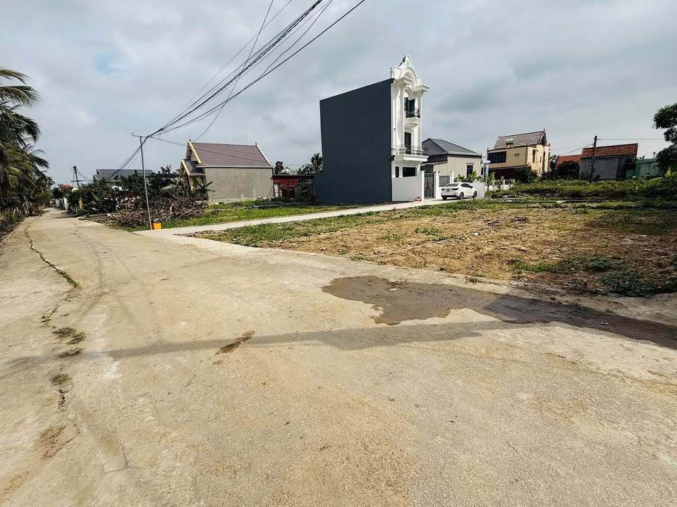 Bán lô góc mặt đường Thu Du, Minh Tân, Kiến Thụy, Hải Phòng, giá 1.44 tỷ