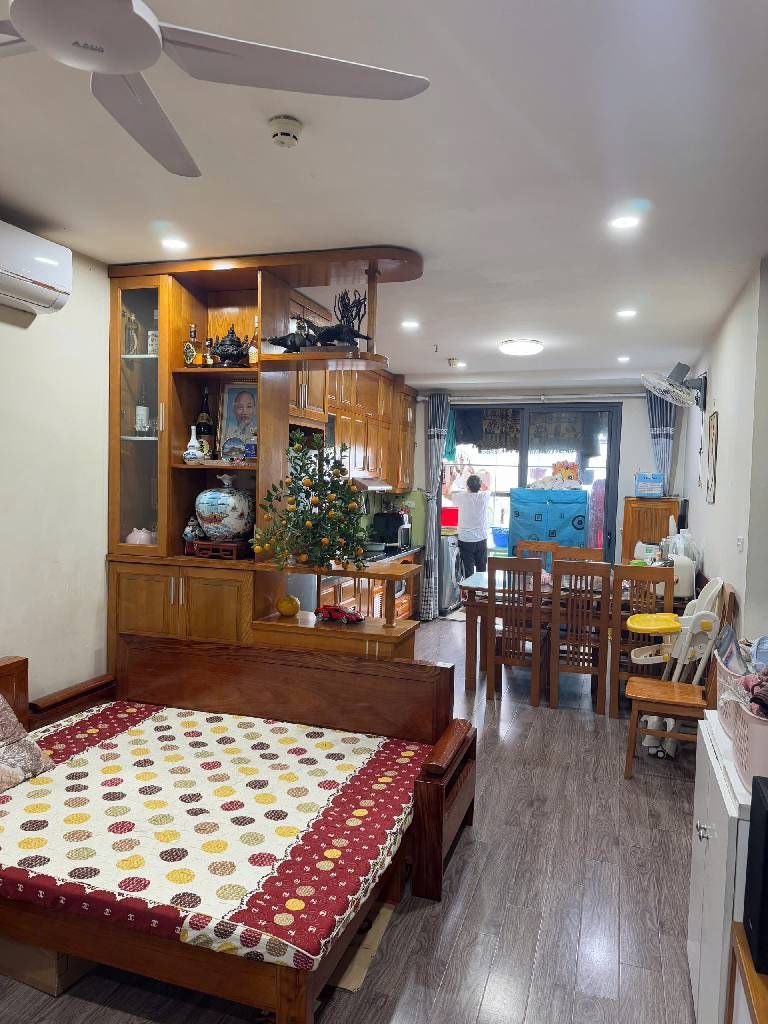 Bán căn hộ chung cư Helios Tam Trinh, 69m2, 2 phòng ngủ, giá 7.4 tỷ