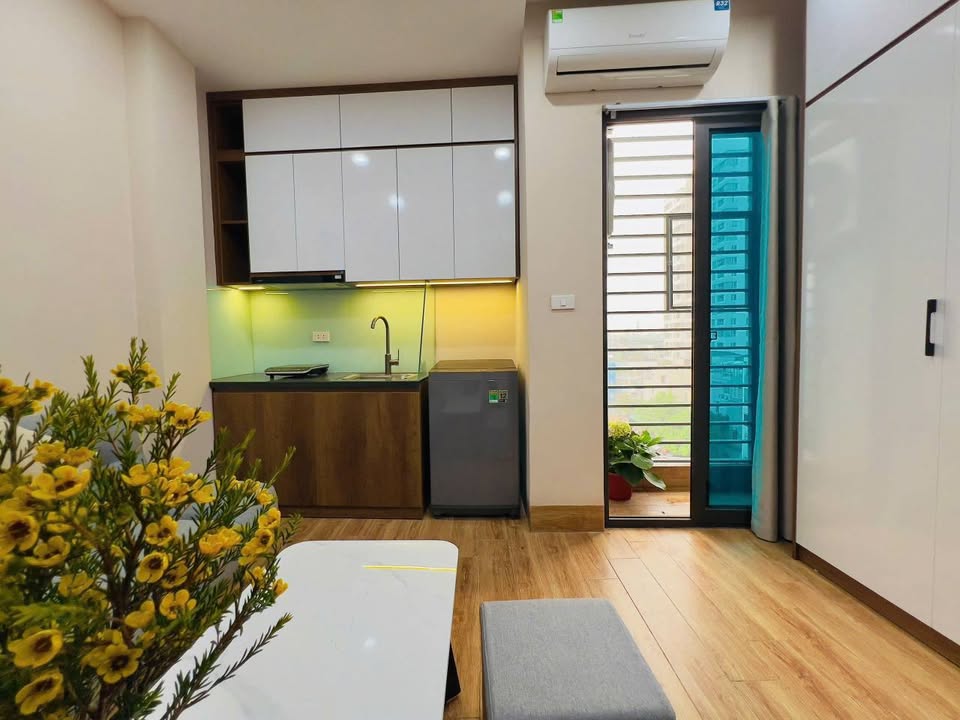 Bán nhà mặt phố Vương Thừa Vũ, trung tâm Thanh Xuân, 8 tầng thang máy, vỉa hè, kinh doanh