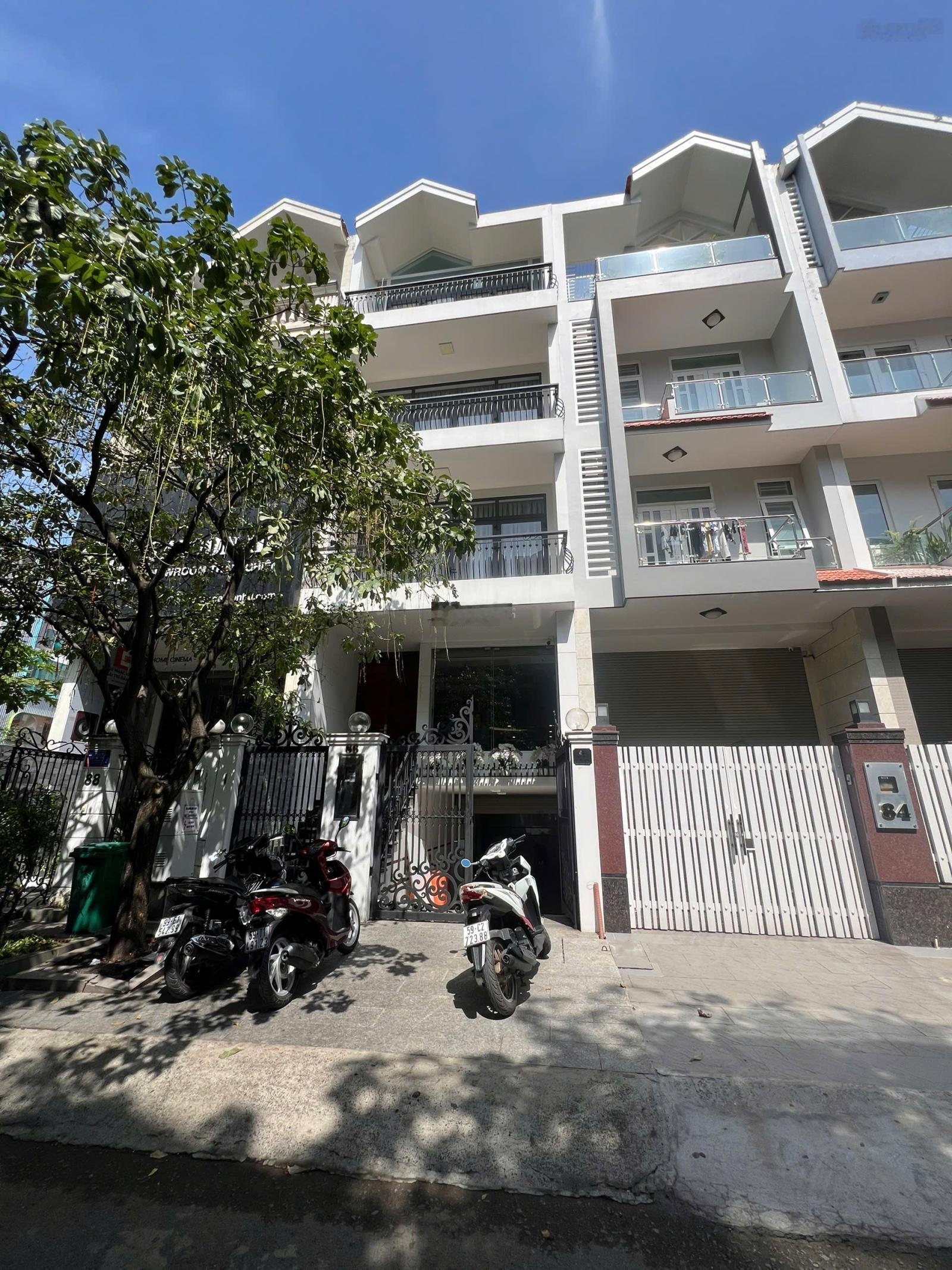 Cho thuê Nhà mặt phố tại Him Lam Kênh Tẻ, 66 triệu (BAO THUẾ), 100m2 ! CHÍNH CHỦ