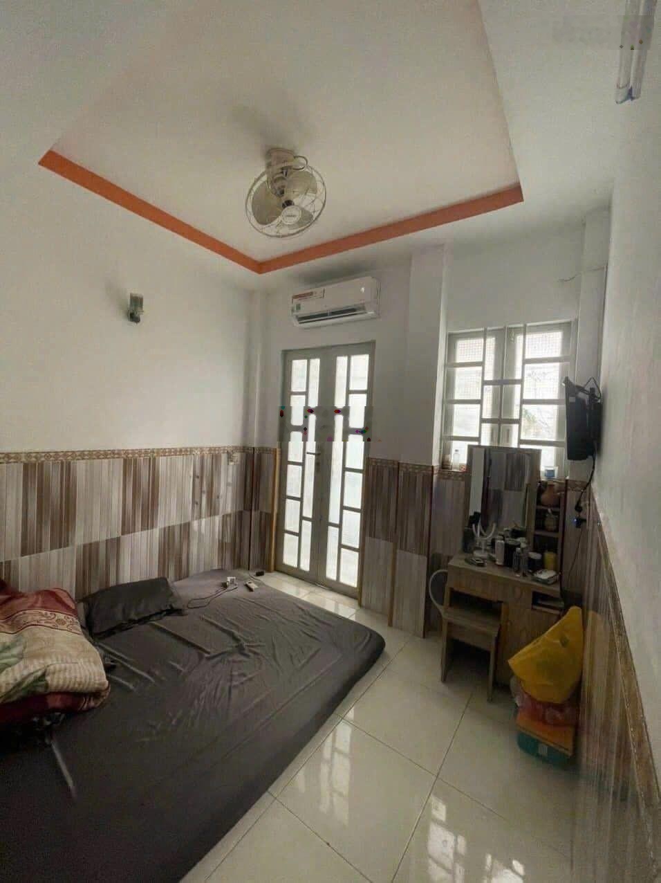 Bán nhà 3 tầng - Trường Chinh, Tây Thạnh, Tân Phú - DTSD 54m2 - 2 phòng ngủ, 3WC - chỉ hơn 1 tỷ