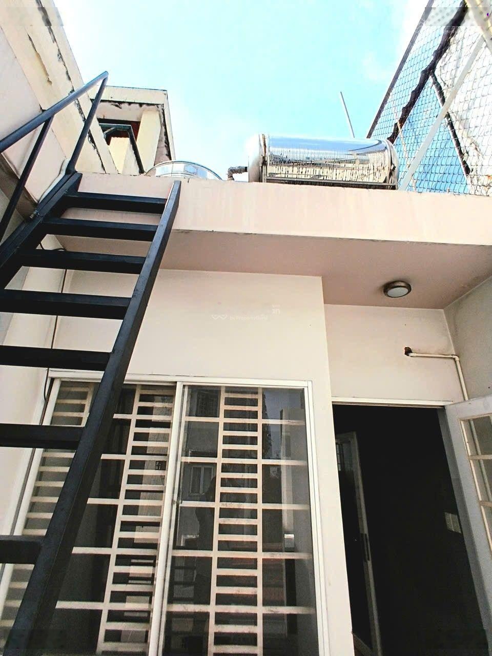 Hàng hiếm hxh trần hưng đạo - 4 tầng btct 30m tới mt khu bàn cờ thông võ văn kiệt. chỉ 8.x tỷ (tl)