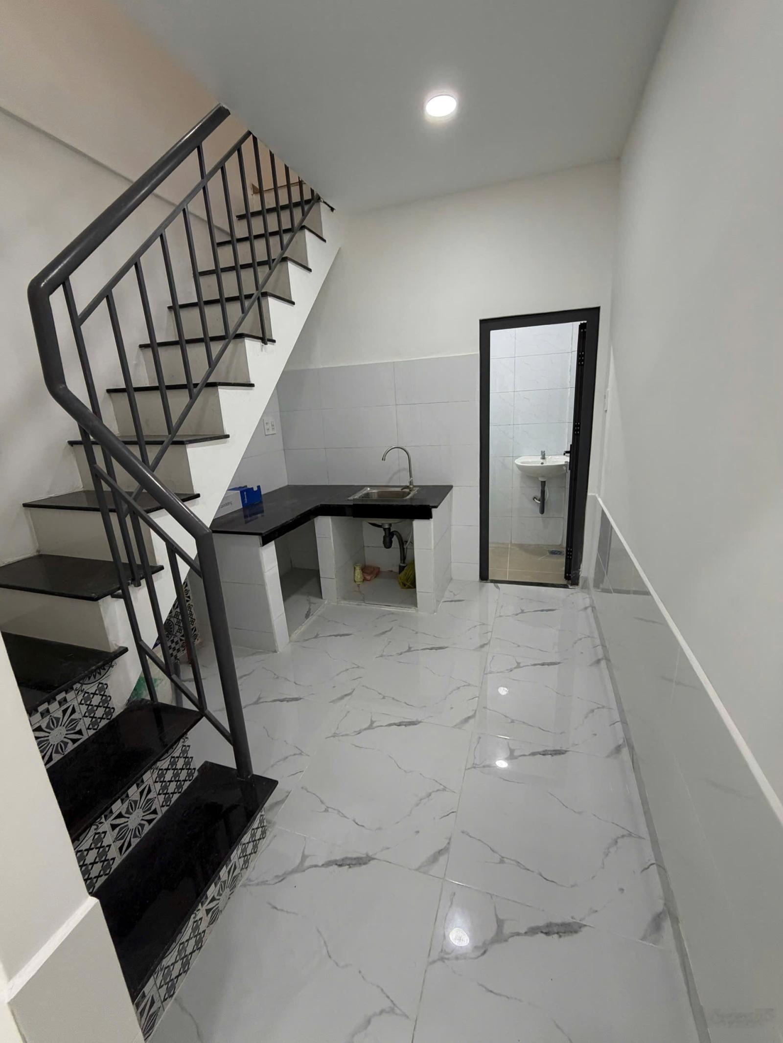 Bán Nhà Riêng tại 245/38 Võ Văn Kiệt, 3,5 tỷ, Bán Nhà Riêng tại 245/38 Võ Văn Kiệt, 3,5 tỷ, 23,2 m2