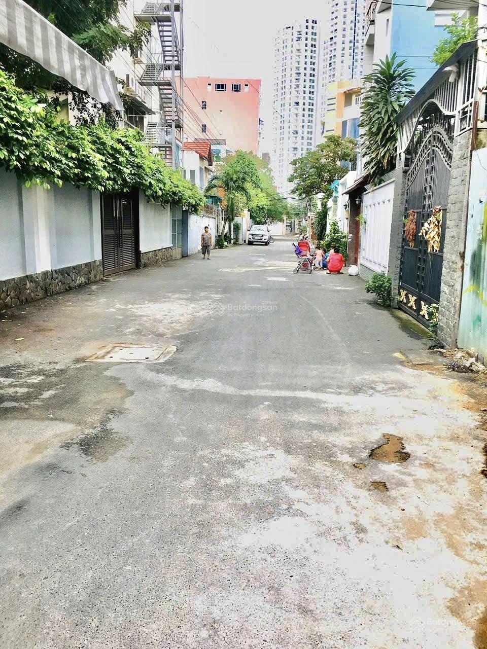 Cho Thuê Nhà 1 Trệt 3 Lầu 4PN 4x16m Hẻm Xe Hơi 793 Trần Xuân Soạn Khu Kiều Đàm