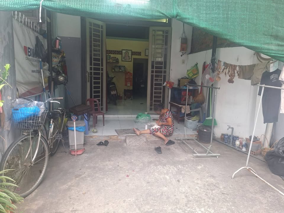 Bán nhà sát mặt tiền Linh Xuân, Thủ Đức, nhà sát mặt tiền, 68m2, giá hơn 3 tỷ