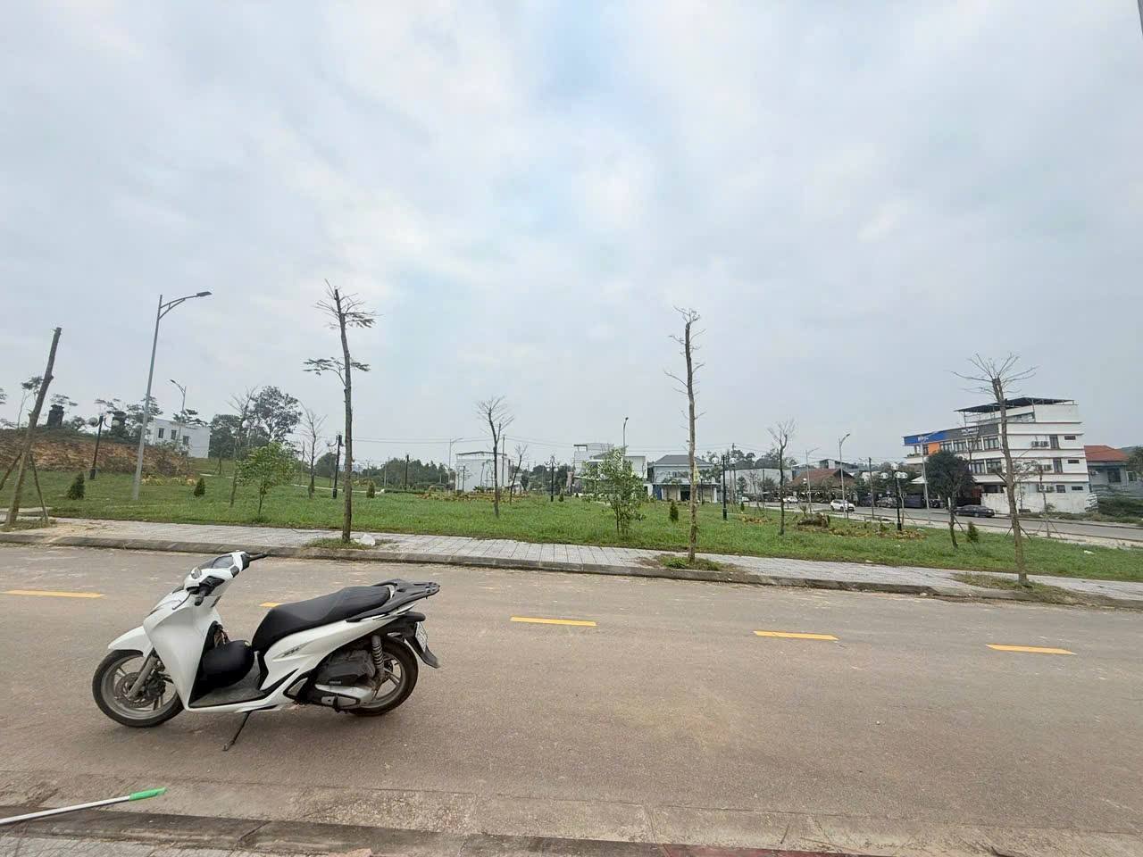 Bán đất thành phố Huế, tỉnh Thừa Thiên Huế giá 4 tỷ