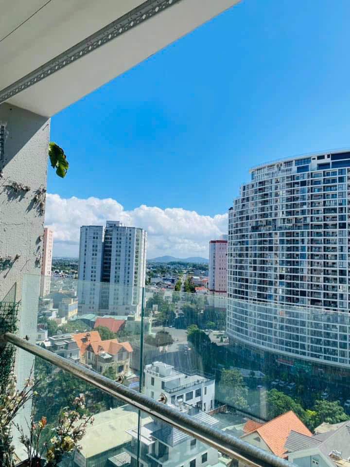 Cần bán căn hộ Dic Phoenix, 100m2, 3 phòng ngủ, 2wc, lầu cao, full nội thất, căn góc