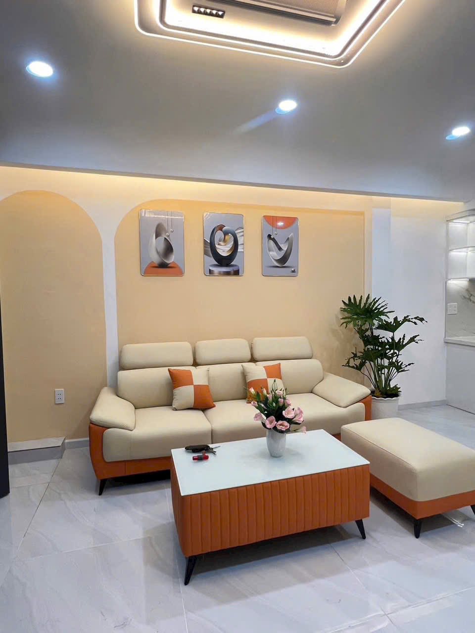 Bán nhà Quận 8, vị trí đẹp, hẻm đẹp 5m thông Lê Đình Cẩn, cạnh Tên Lửa, Aeon Mall